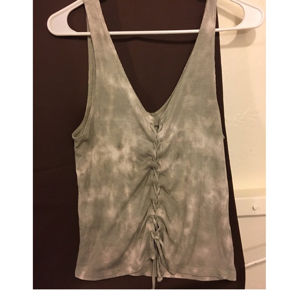 Lace up acid wash tank